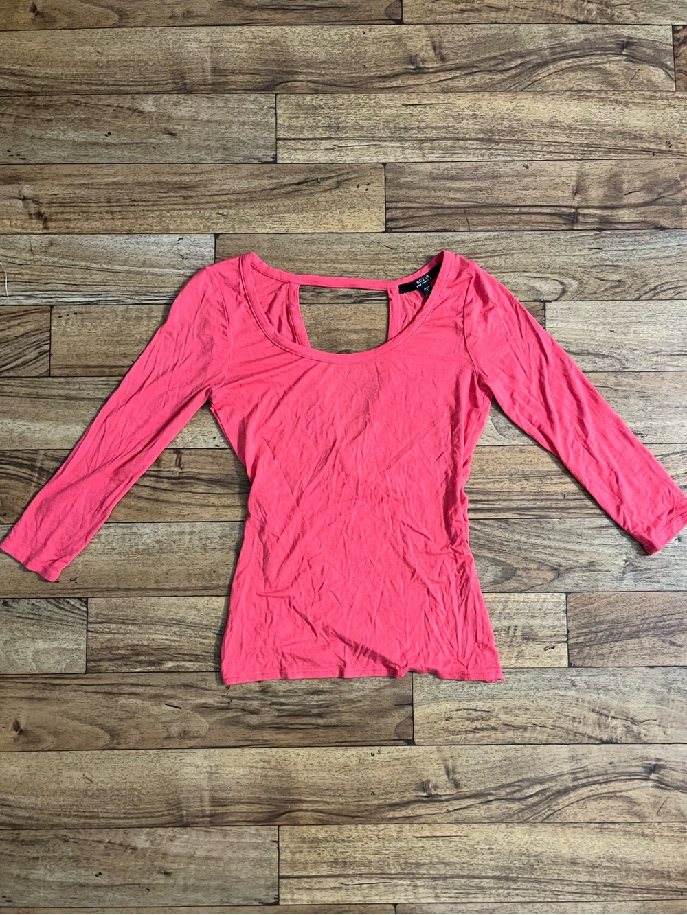 GUESS Coral Pink Open Back Wrap 3/4 Sleeve Top Size S